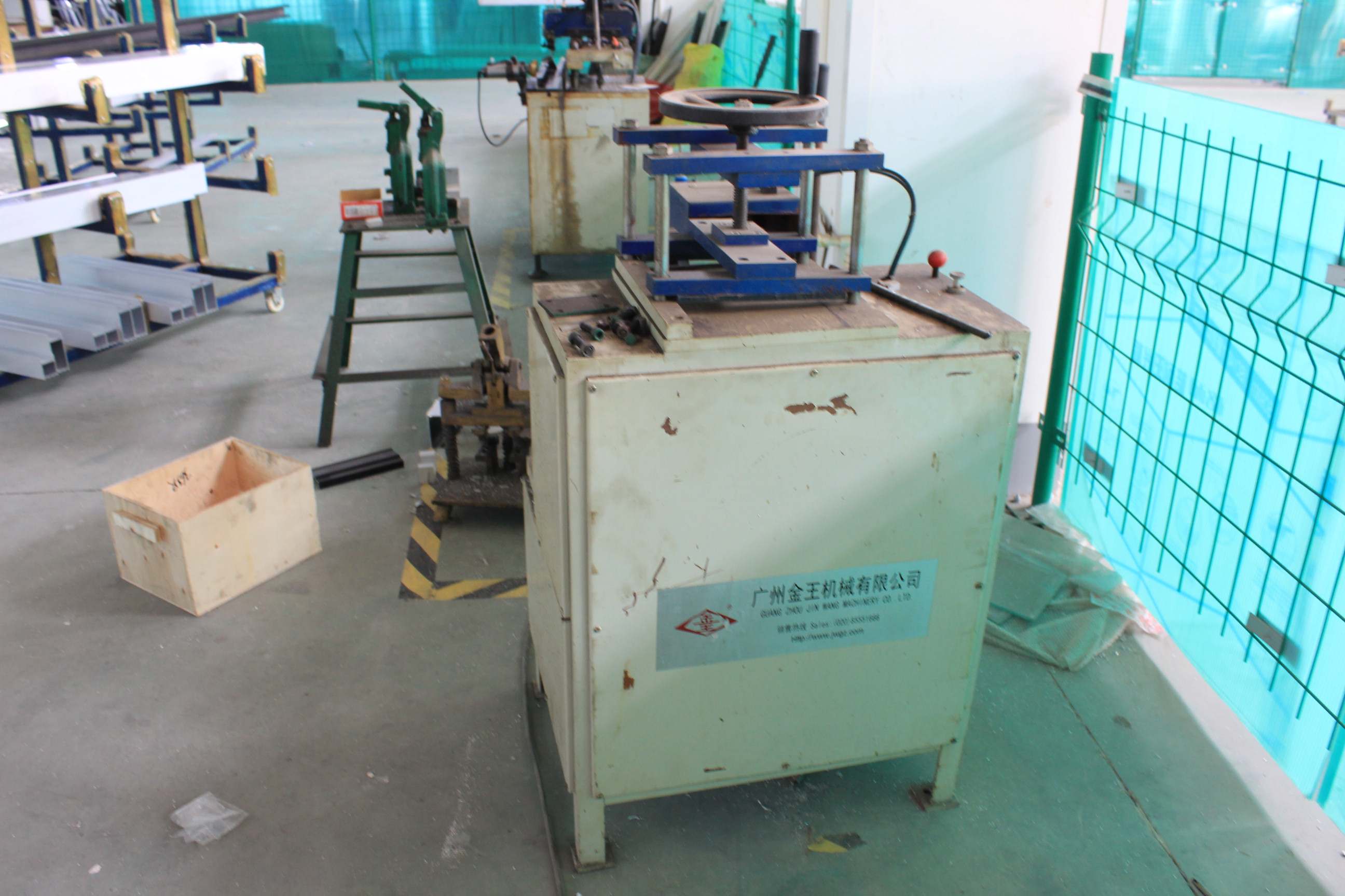 �ͼ۴��������Ŵ��豸