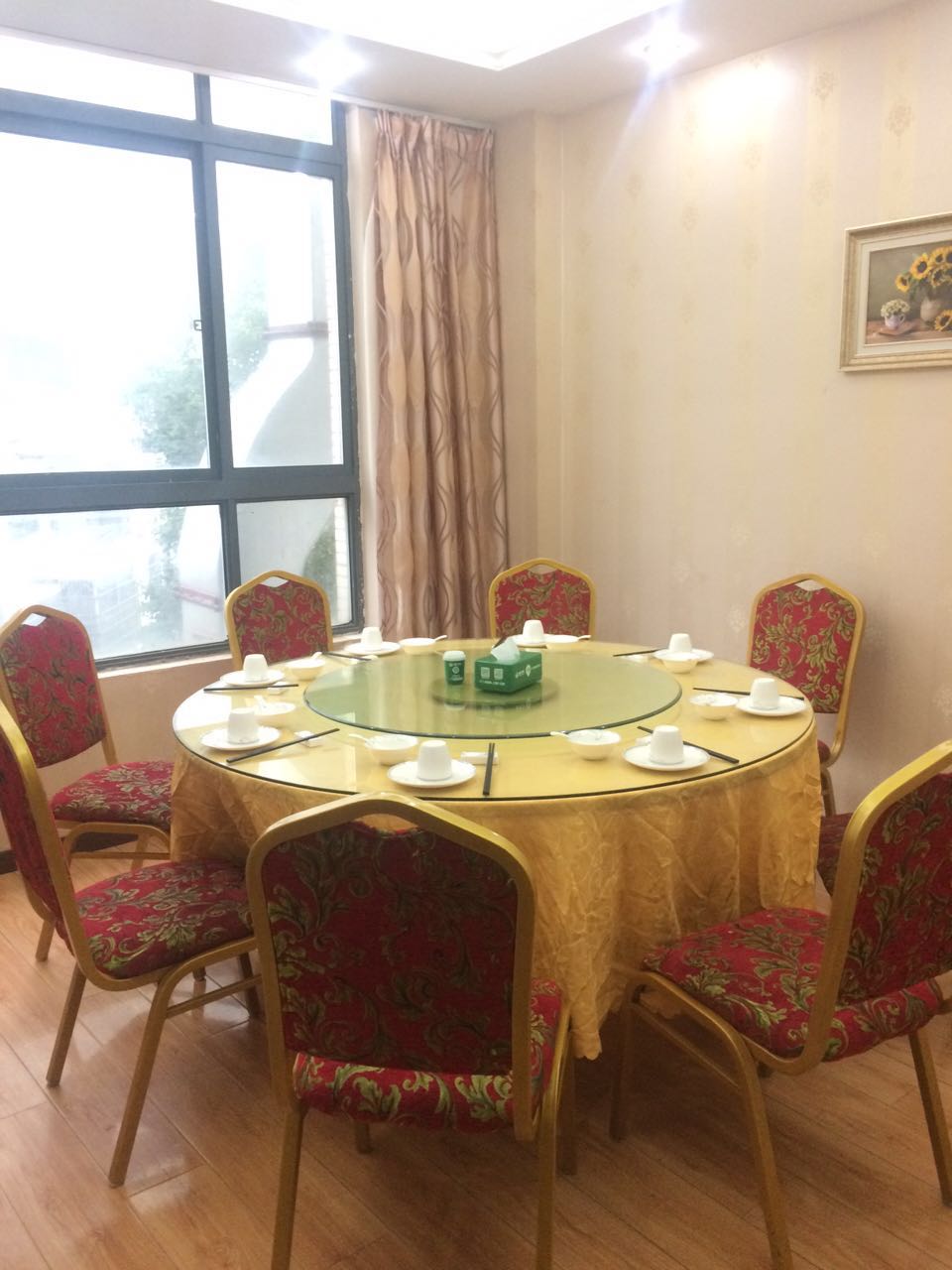 �����ƽ����̲͹�ת��