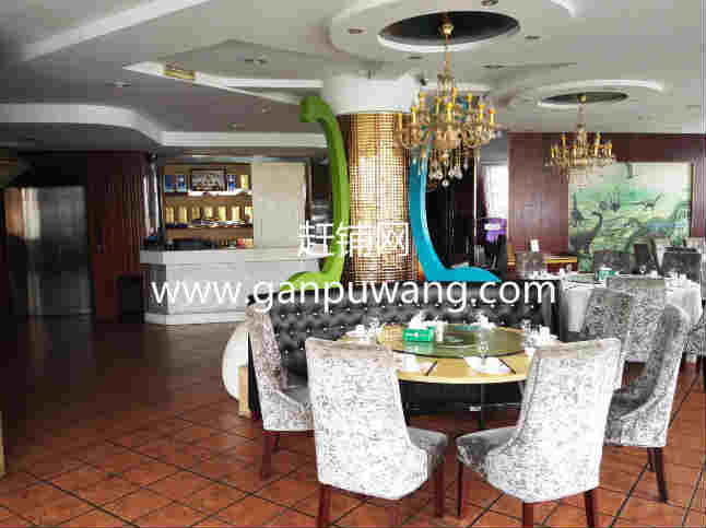 �±����ͷ��곬ֵת��