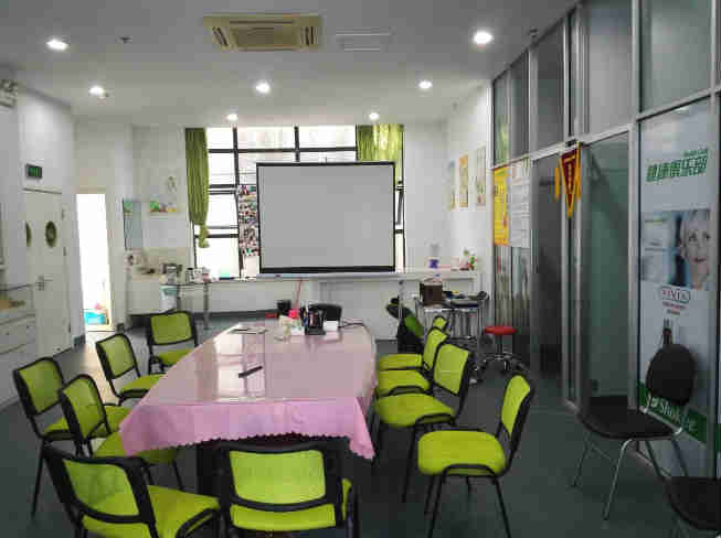 �±�����·���̳����ٽֶ�¥