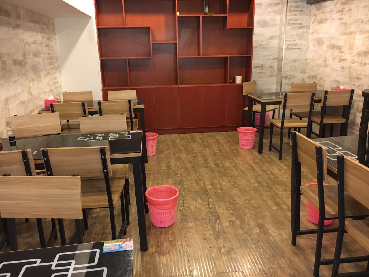 ��¥�ϴ���ٽ�����С�Ե�ת��  �ѳɽ� ת�����ڣ�6��