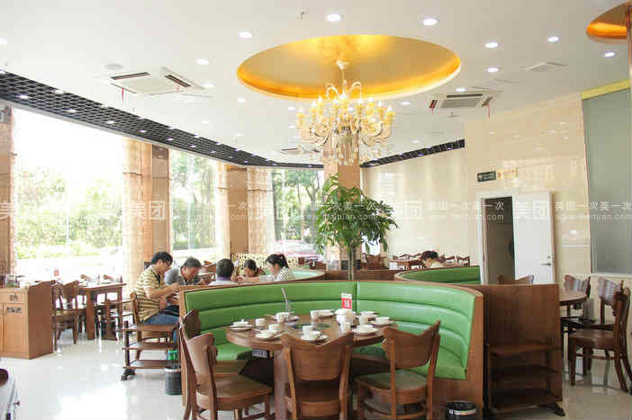 ��¥ӯ����������ת��