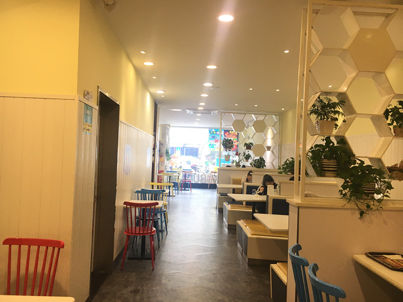 ����ٽ�Ʒ�Ʋ�������ת��