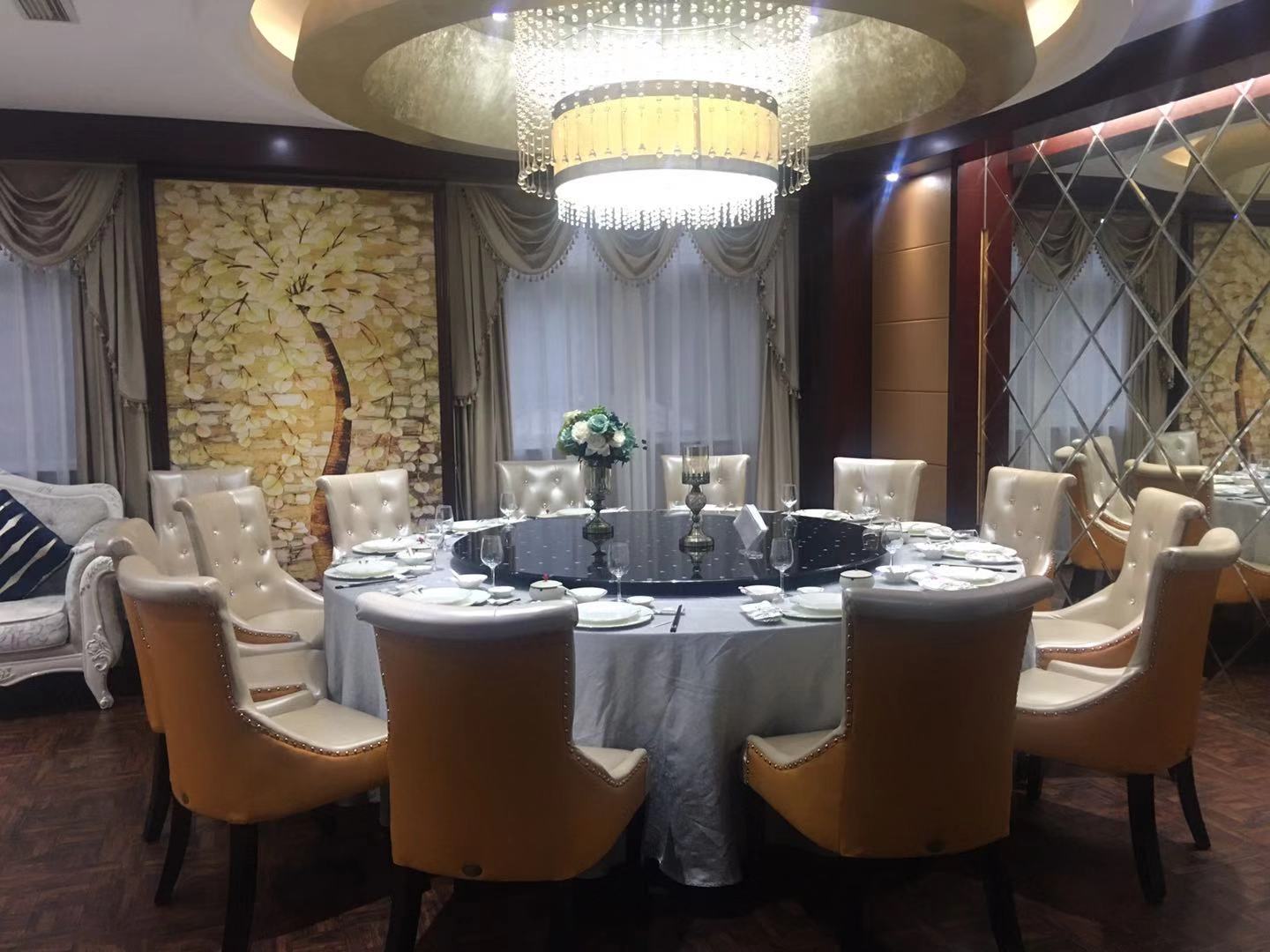 �±������ٽ����̴��ͷ���ת��