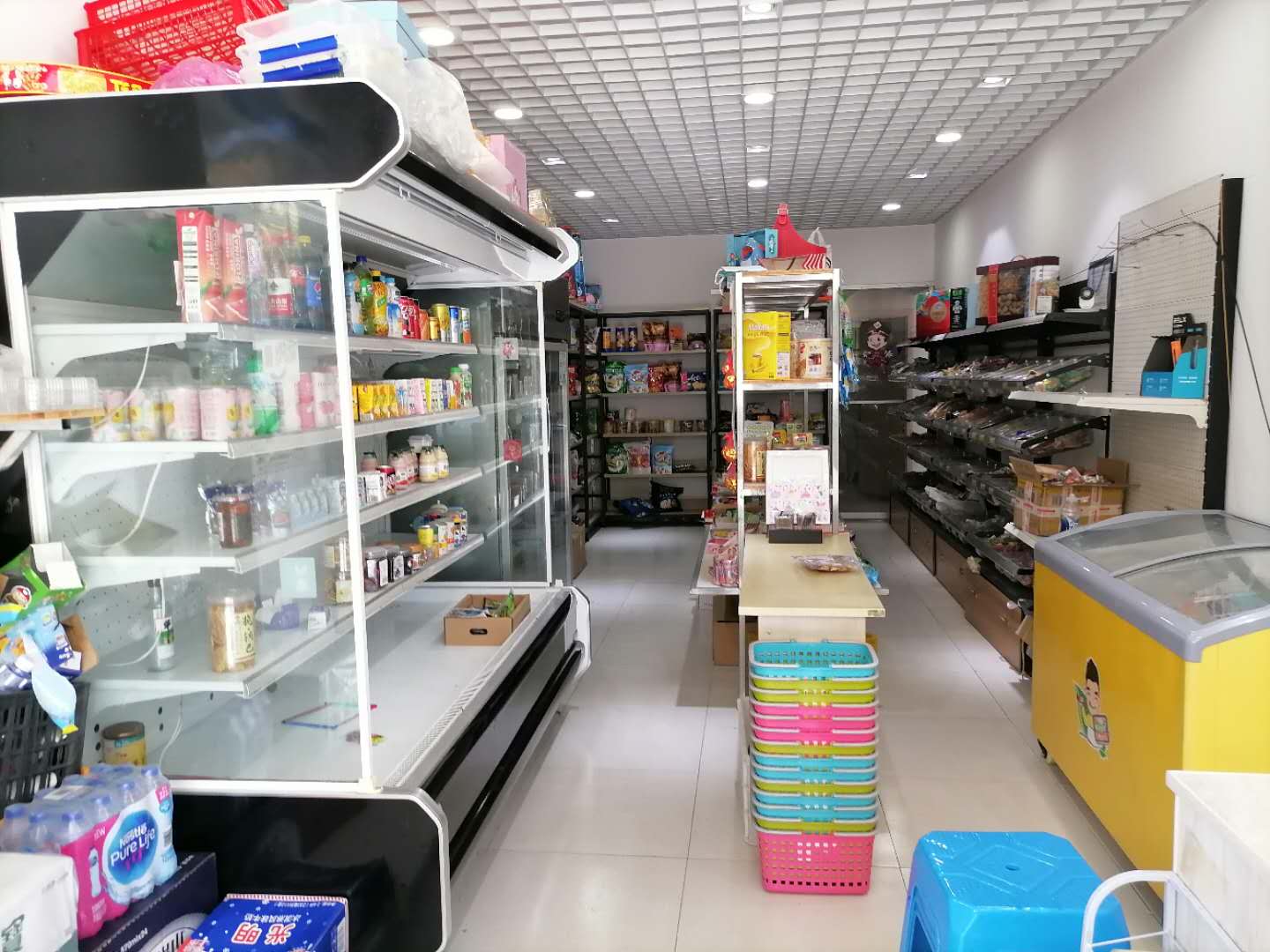 ٽʳת  ת