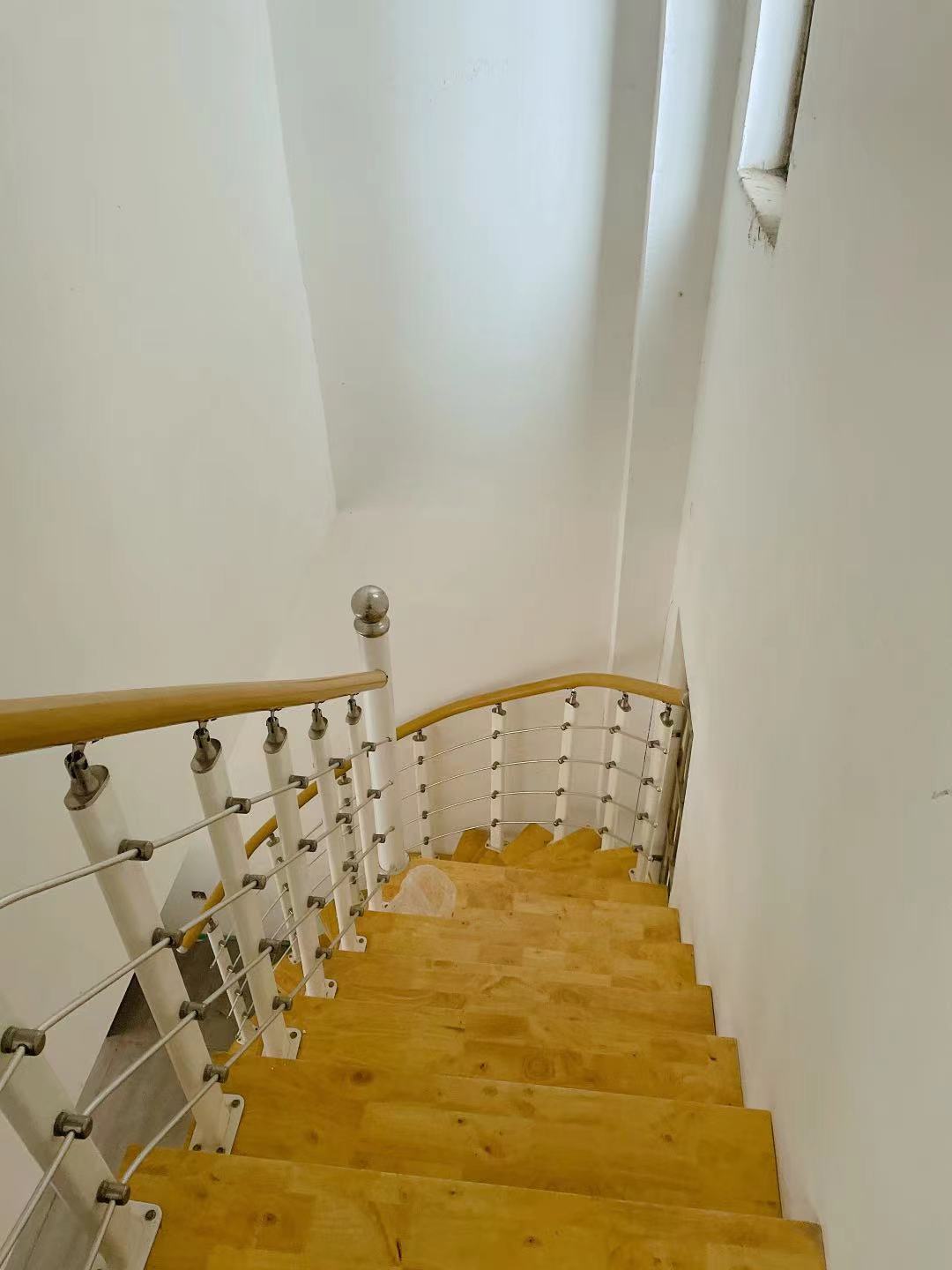 ������ɽ�����̳���