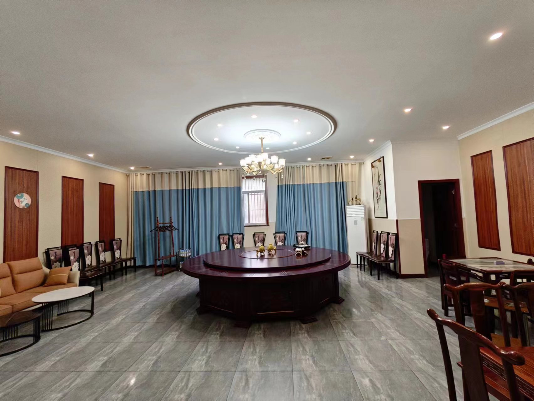 ��¥������԰��������ת��