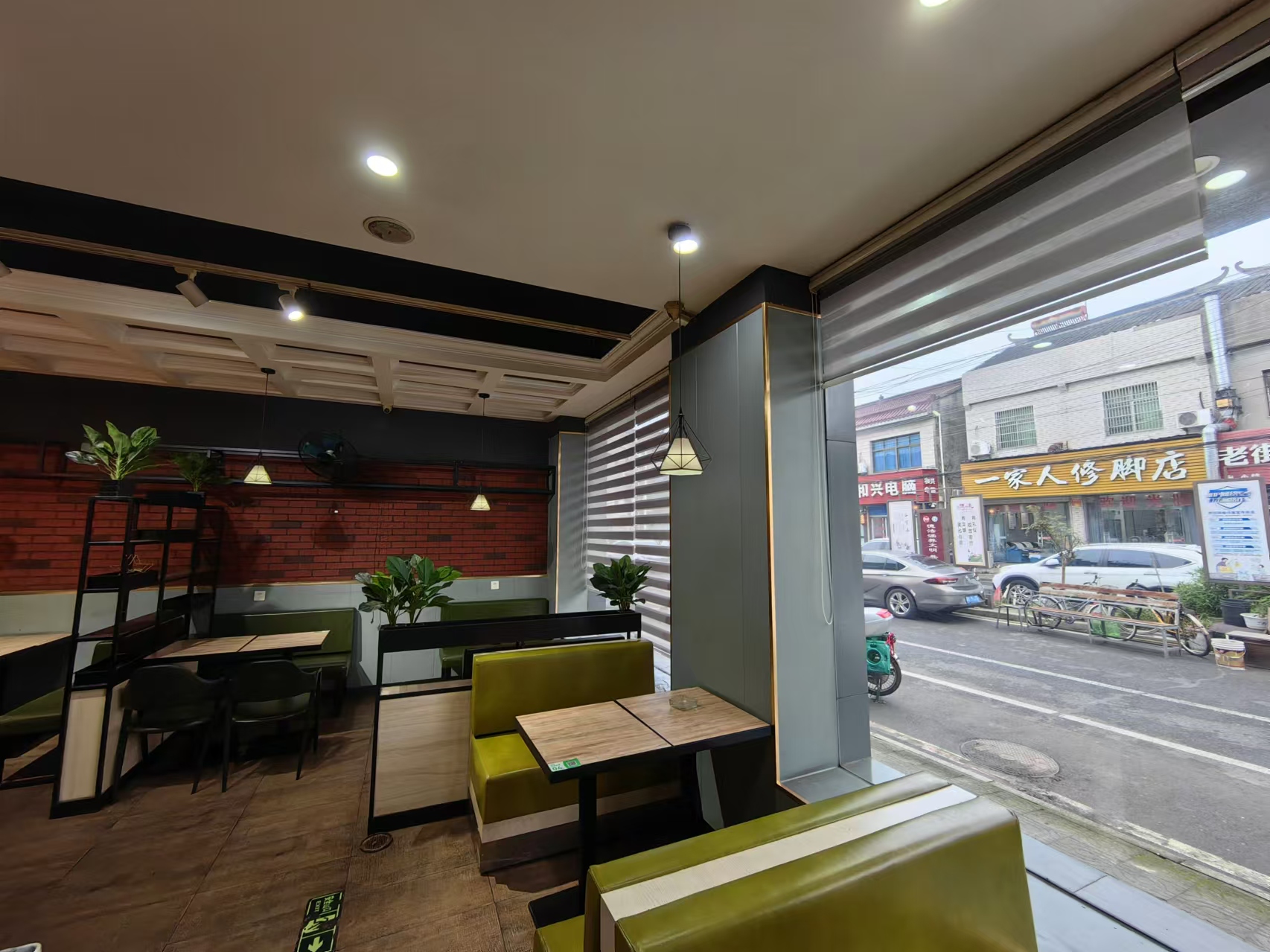 ���·�ڹսǴ�һ�������ת��