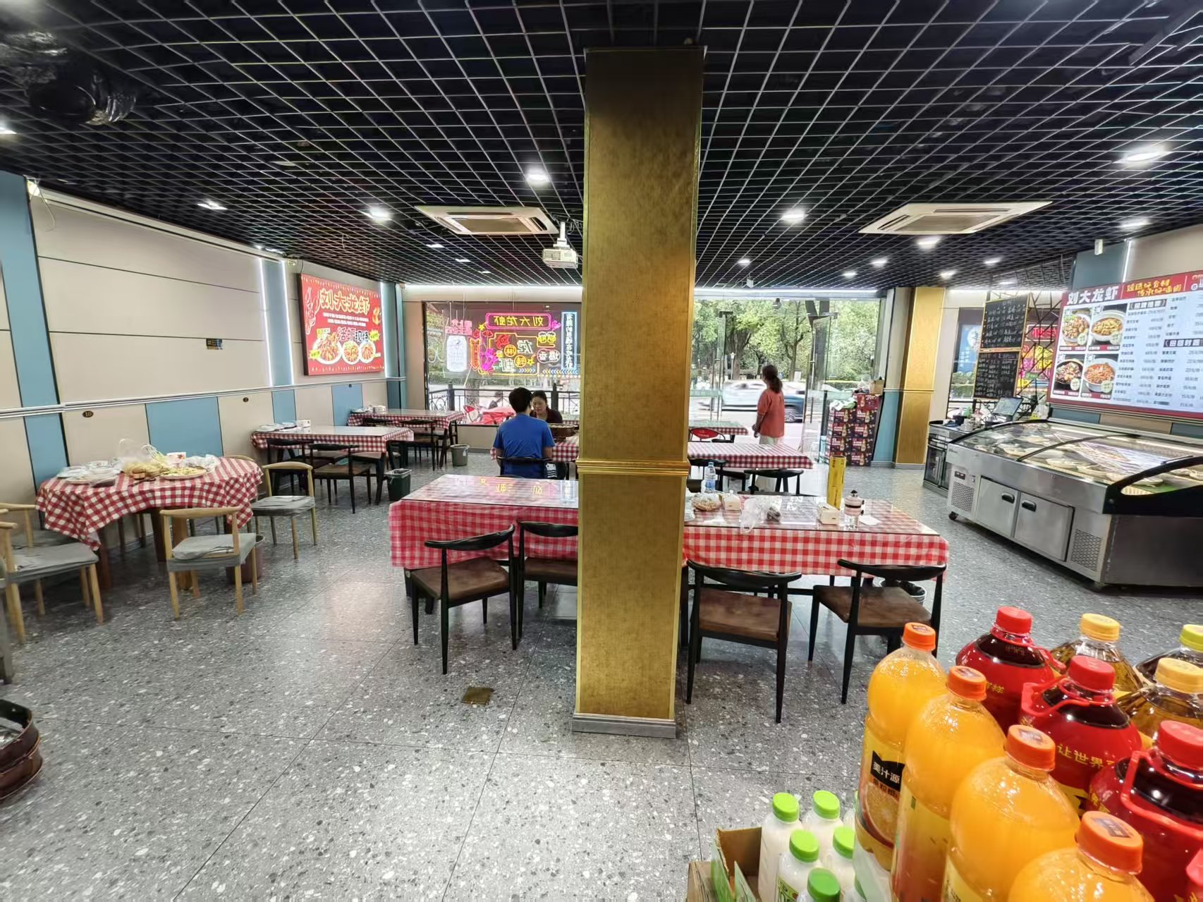 ��¥��������ת�� ��һ�� �����