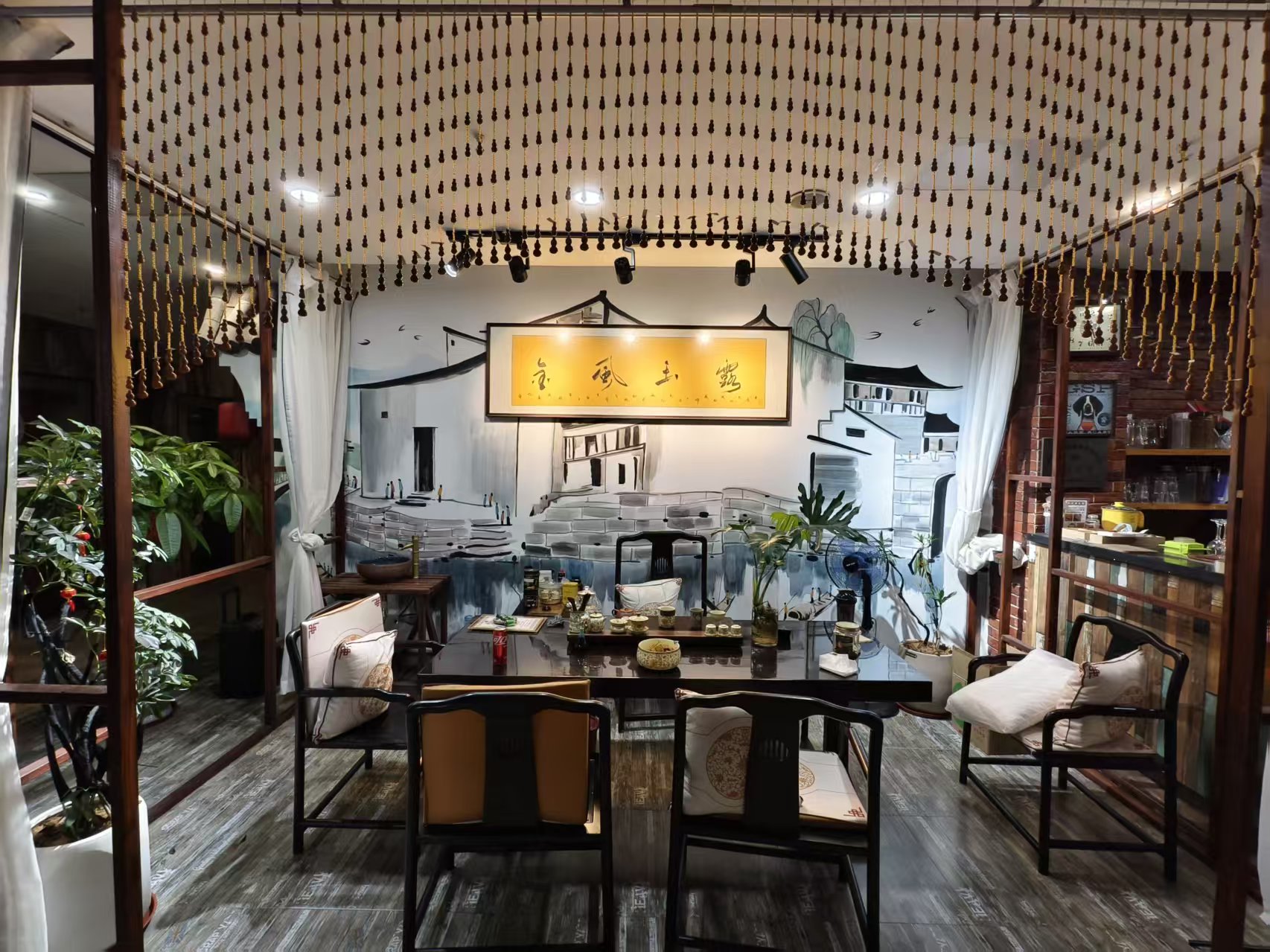 �������в���ת��