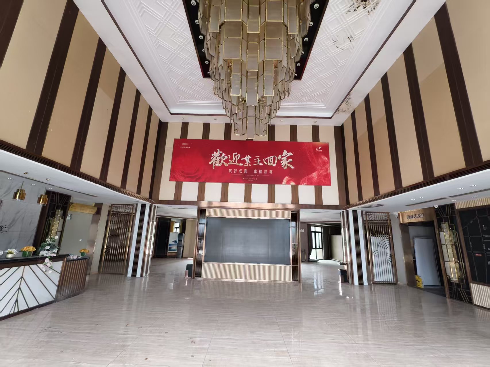 ���������������̫���̹�԰ǳˮ�� ������һ���ת���� 